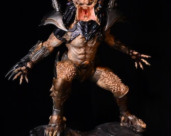 Predator-staty i skala 1/6: Rytande axelkanoner, designad av Narin