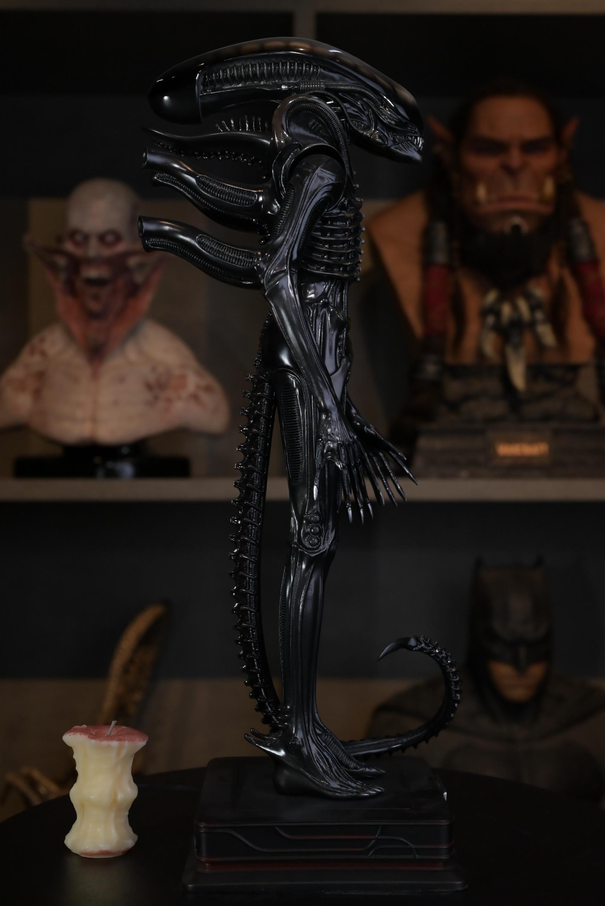 Alien Full Body Statue – Polystone Resin Collectible Figurine ...