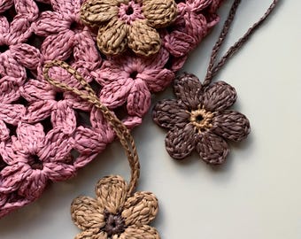 Bag Charm  Keychain Crochet Flower  Tutorial PDF + VIDEO Pattern – Easy Raffia  Mini Amigurumi Flower DIY – Instant Download