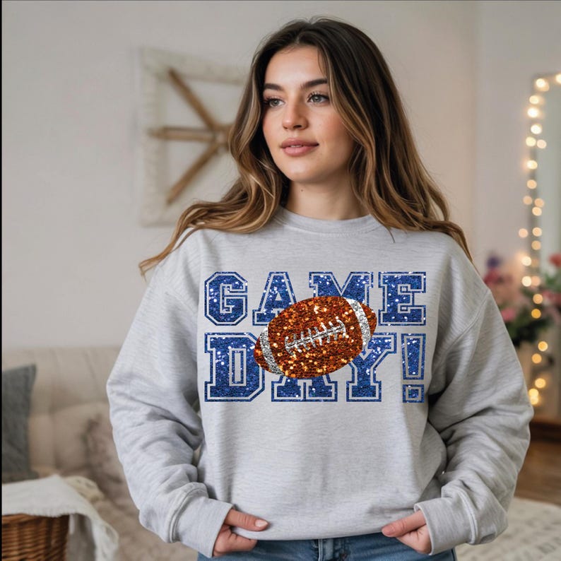 Fútbol brillante para el día del partido, transferencia DTF, mamá preppy de fútbol lista para presionar imagen 5