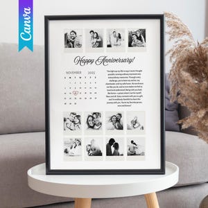 Op de afbeelding: Een ingelijste zwart-wit fotocollage met de tekst "Happy Anniversary!" en een kalender voor november 2025. De collage bevat meerdere kleine foto's van stellen en een oprechte boodschap.