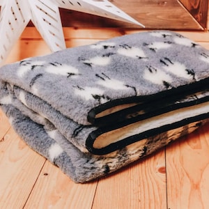 Natural Sheep Wool Baby Blanket: Hypoallergenic Kids Throw, Nursery Decor