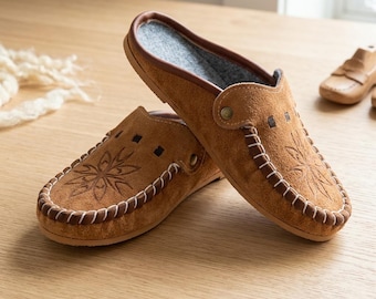 Women’s Handmade Suede Slippers – Cozy Sheepskin Wool Indoor Shoes – Ethnic Design