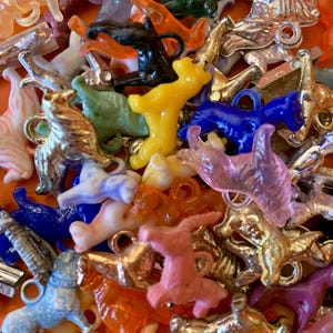 1950s Cracker Jack / Gumball Prize Dog Charms Mystery Scoop