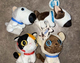 2004 Mcdonald's Happy Meal Artist Collection THE DOG and the Cat 4