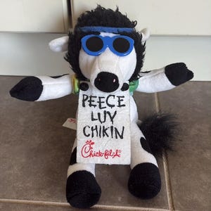 Chick-FIL-A Peece Luv Chikin  Plush Peace Hippy Cow 10 inch