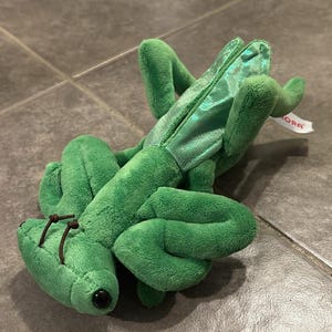 Aurora - Mini Flopsie - 8" Mia Praying Mantis Adorable Stuffed Animal