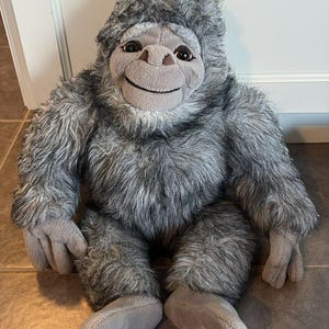 Vintage 1994 Zeke O'connor Yeti Sears Gray 18