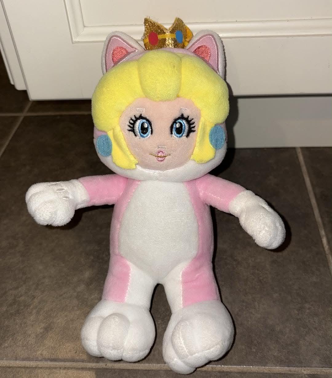 スーパーマリオ ピーチ姫 猫のぬいぐるみ 8インチ 任天堂 ぬいぐるみ