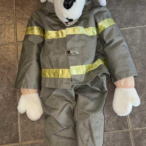 2004 Sunny Toys Dalmatian Firefighter Full Body Puppet 28 inch READ