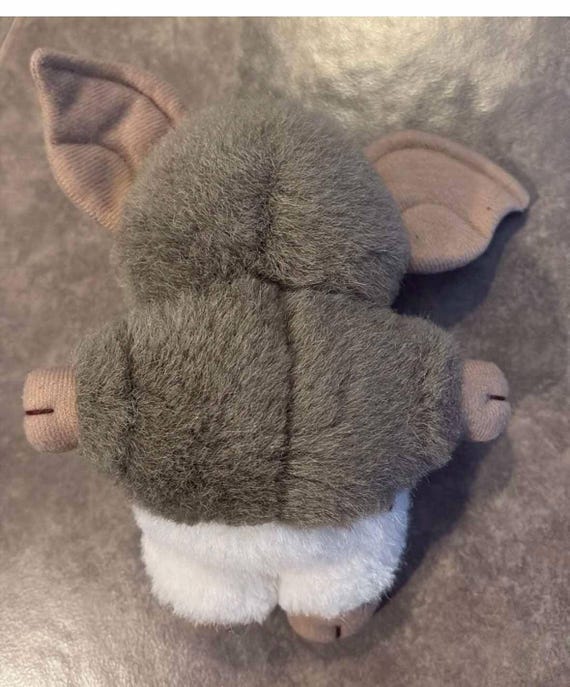 GREMLINS - GIZMO Plush 20cm : : Plüschtier Neca Horror