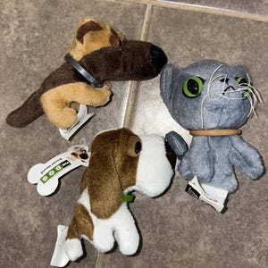 2004 McDonald's Happy Meal Artist Collection THE DOG and The Cat 3 included