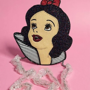 Danielle Nicole Disney Snow White and the Seven Dwarfs Snow White