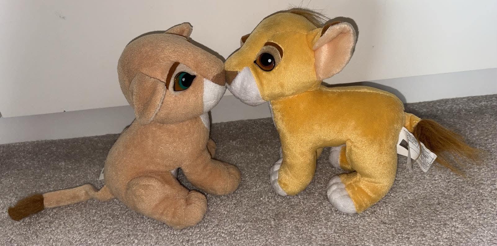 Vintage 1993 Mattel Disney Authentic Lion King Simba and Nala