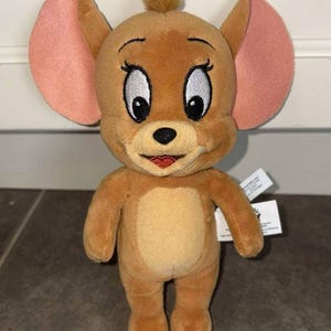 Tom And Jerry - Jerry Mouse Plush Figure Plush Toy 8"