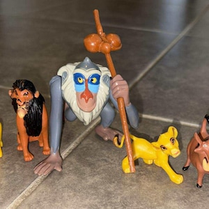 Disney König der Löwen Figuren 5 inklusive kleine Spielzeuge Scar rafiki Simba