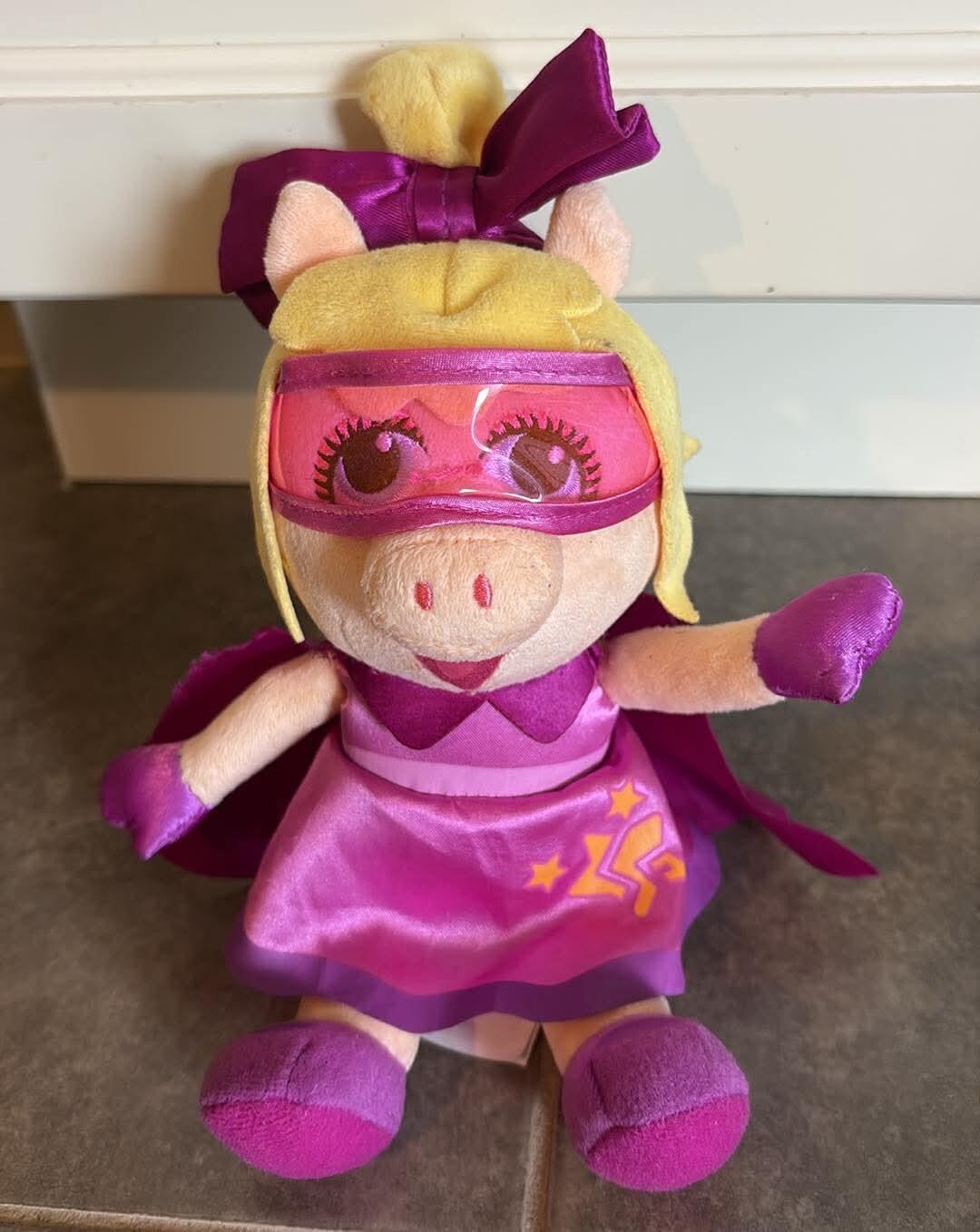Muppet Babies Super Fabulous Miss Piggy Plush Stuffed Animal Toy