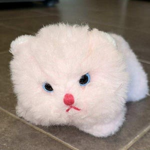 1980 GUND Pink Twinkles Kitten Cat Fluffy Bell Tail Stuffed Toy Plush