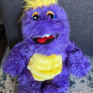 Vintage Mr. Munch 1988 Chuck E Cheese Plush Showbiz Pizza Time Inc