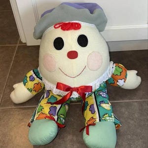 Vintage Humpty Dumpty Egg Plush Toy 17&quot;