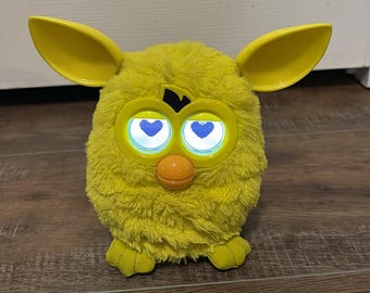 Hasbro Furby Sprite Yellow working READ