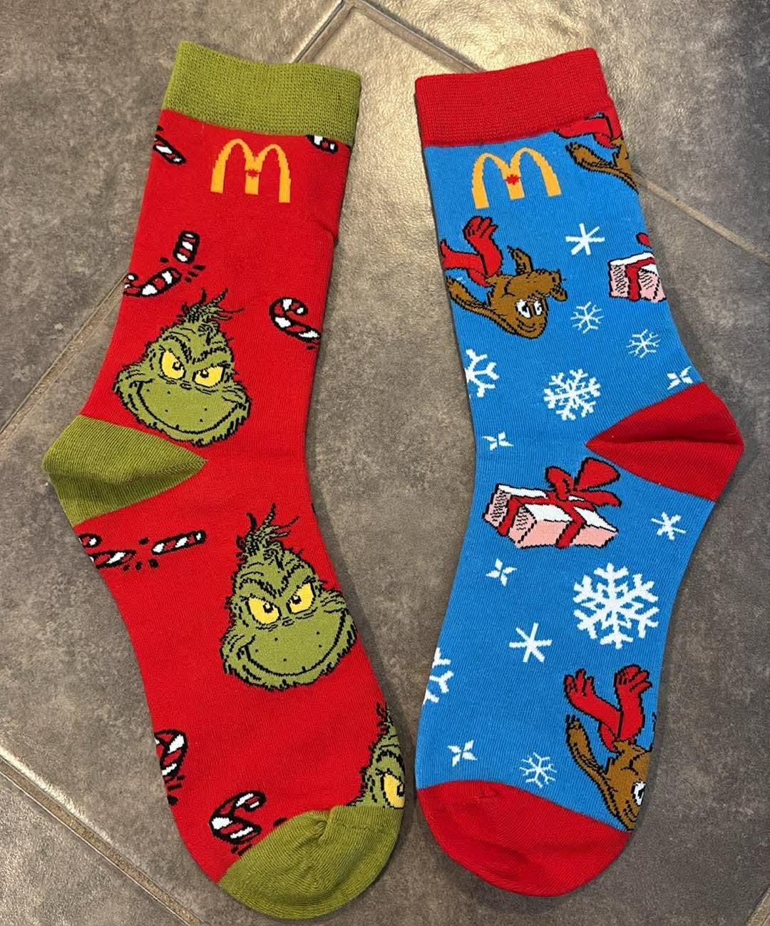 マクドナルドカナダのクリスマス限定グリンチソックス - Etsy 日本