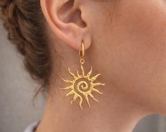 Sun Spiral Earrings: 18K Gold Pvd Plated, Waterproof,Stainless Steel,Hypoallergenic