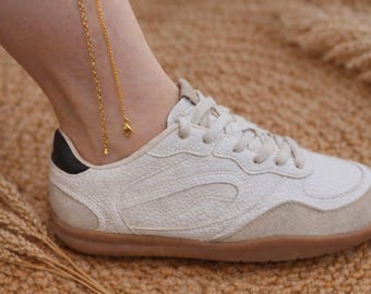 Tobillera de acero inoxidable con baño de oro PVD de 18 quilates, joyería minimalista con cadena, resistente al agua.