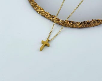 Christmas gift,18K Gold Cross Necklace: Waterproof Stainless Steel Christian Pendant