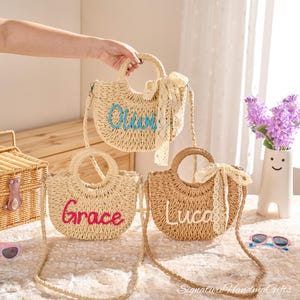 Borsa da spiaggia personalizzata, borsa a tracolla con nome personalizzato, borsa estiva personalizzata, borsa con monogramma, regalo per damigella d'onore, cestino di Pasqua per bambini immagine 1