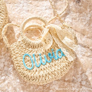 Borsa da spiaggia personalizzata, borsa a tracolla con nome personalizzato, borsa estiva personalizzata, borsa con monogramma, regalo per damigella d'onore, cestino di Pasqua per bambini immagine 8