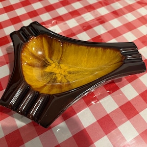Vintage 1960s Ashtray – Mid-Century Modern Style, Retro Ceramic Decor