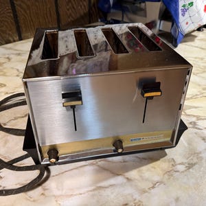 Vintage Sears Kenmore 4-Slice Toaster – Mid-Century Modern Chrome Beauty – Fully Functional & Sparkling Clean
