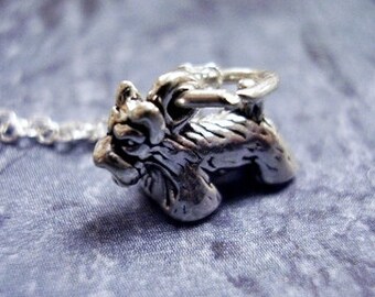 Petit collier Scotty - breloque chien Terrier écossais en argent sterling sur une chaîne forçat en argent sterling délicate ou une breloque uniquement