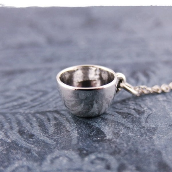 Collier tasse à café en argent - breloque tasse à café en argent sterling sur une délicate chaîne torsadée en argent sterling ou sur une breloque uniquement