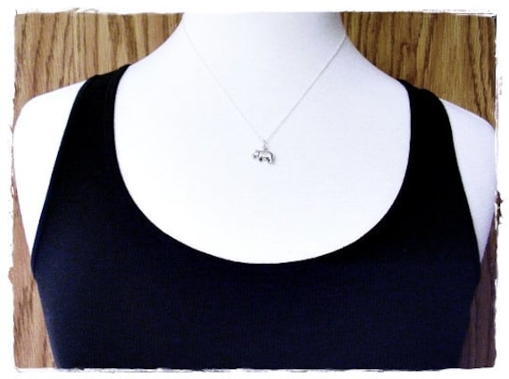 URONE Collana con ippopotamo, in argento sterling 925, con ciondolo a forma di luna e ippopotamo, idea regalo per donne e ragazze, Nessuna pietra preziosa