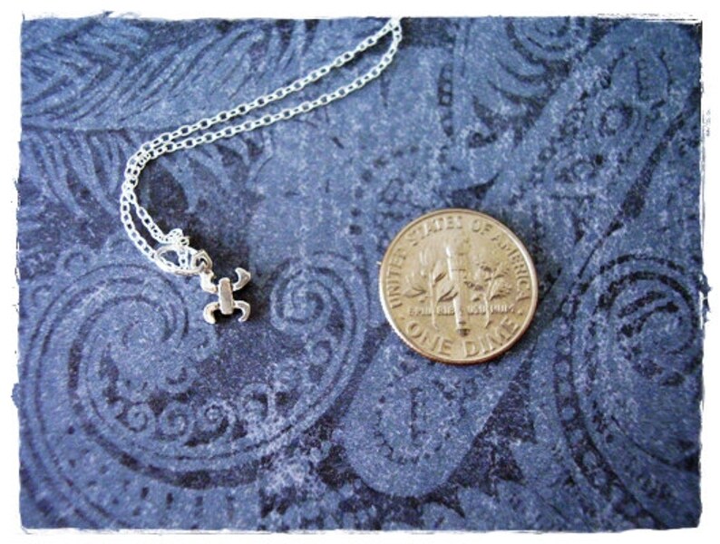 Tiny Silver Pisces Zodiac Sign Necklace - Sterling Silver Pisces Zodiac ...