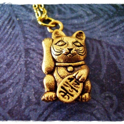 thumbnail interactive-video image 1 of Japanese Netsuke Phone Charm – Maneki Neko Lucky Cat With Goldfish, Made In Japan 1 of 2
