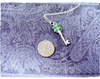 Collane trifoglio trifoglio Cabochon in vetro Collana con catene