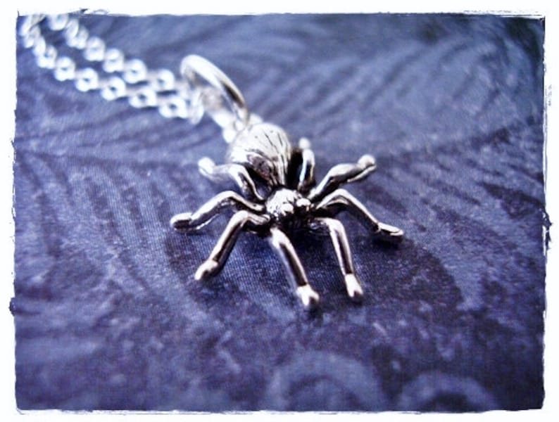 Spider Necklace, Spiny Orb Weaver, Real Insect Jewelry - Insects In Resin