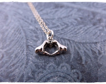 Ciondolo mani in preghiera in argento sterling 925, oro 14