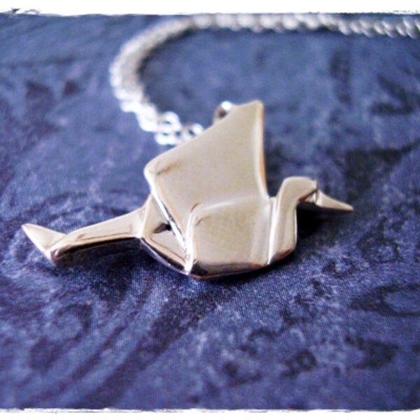 Silber Origami Kranich Halskette - Sterling Silber Origami Kranich Anhänger an einer zarten Sterling Silber Kabelkette oder Anhänger
