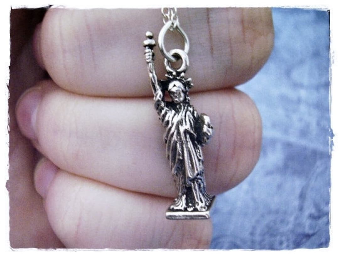 Silver Statue of Liberty Necklace Sterling Silver Statue of Liberty