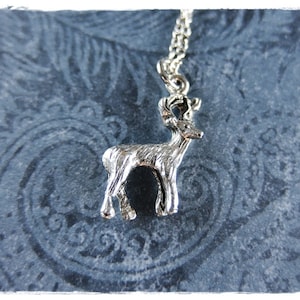 Collier cerf en argent - breloque en étain antique sur une délicate chaîne torsadée en acier inoxydable ou une breloque uniquement