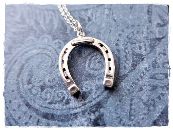  925 Sterling Silver Lucky Horseshoe Pendant Necklace