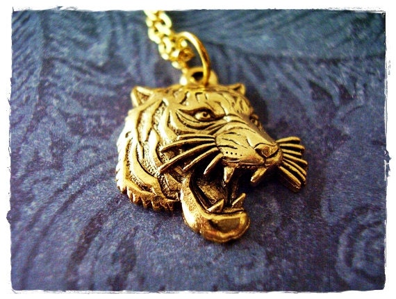 10K Yellow Gold 3D Tiger Face Round Diamond Pendant 1.70  Gold Toned Tiger Pendant Business Card Holder display picture 1