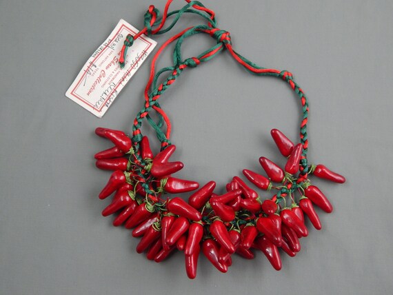 Vintage c.1979 Susan Shaw Red Chile Pepper Charm … - image 3