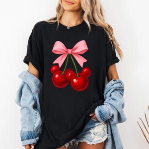 Cherry Graphic T-Shirt - Sommermode-T-Shirt für Freizeitkleidung, Valentinstag Cherry Shirt - Cherry Bow Tee für Geburtstagsgeschenk