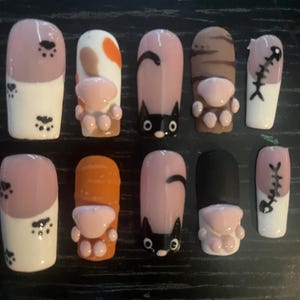 Hand painted Cat paw print Press on Nails