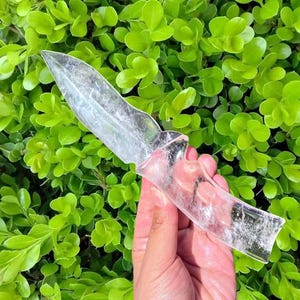 8.2‘’ Natural Hand Carved Clear Quartz Knife, Crystal Knife,Crystal Dagger,Crystal Sword,Reiki Healing,Home Decoration,Crystal Gifts 1PC